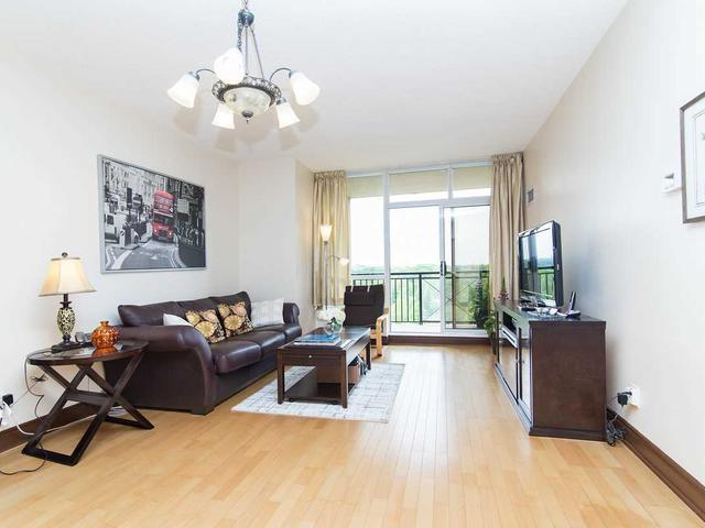 1105 Leslie St, Unit 604