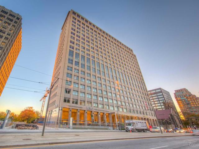 111 St Clair Ave W, Unit 1720
