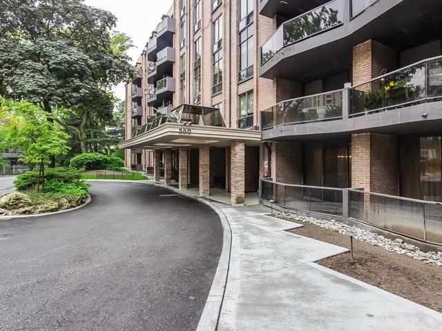 350 Lonsdale Rd, Unit 603 photo #1