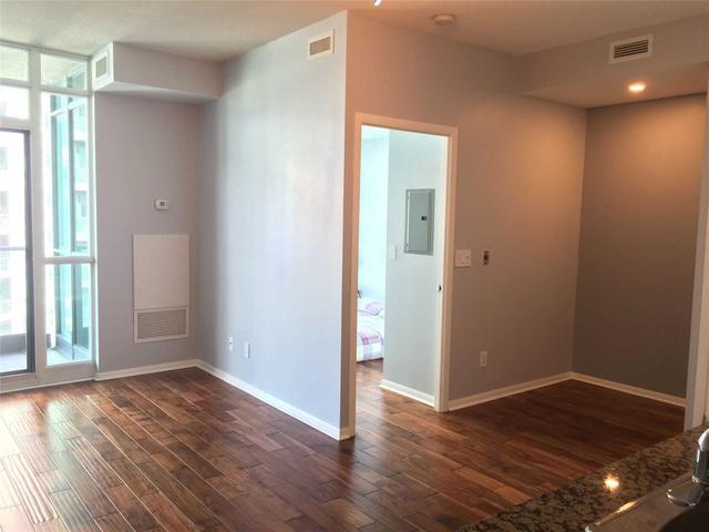 231 Fort York Blvd, Unit 2213
