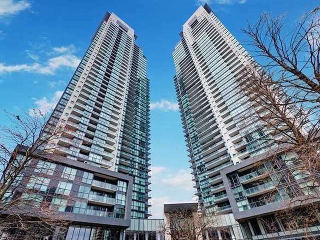 5162 Yonge St, Unit 1807
