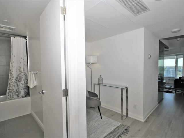 2801 - 155 Yorkville Ave