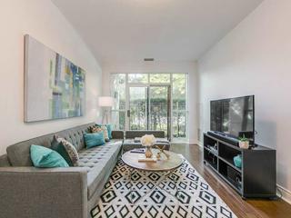 319 Merton St, Unit 102