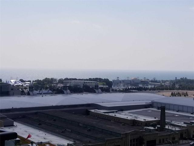 1716 - 51 East Liberty St