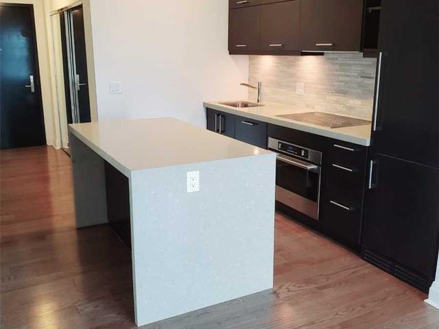 1080 Bay St, Unit 2809