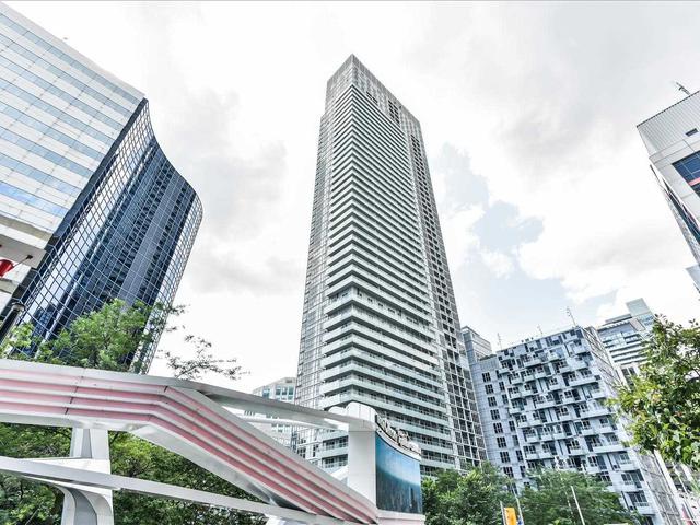 300 Front St W, Unit 506