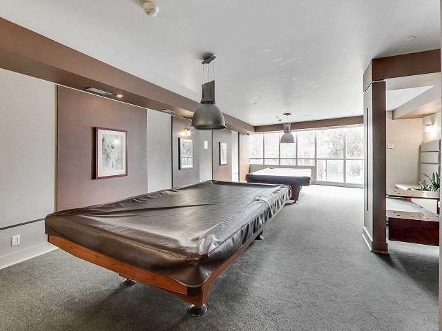 803 - 373 Front St W