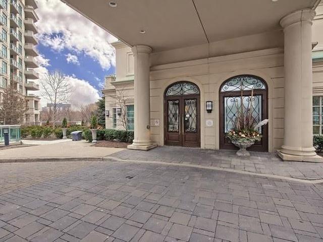 318 - 20 Bloorview Pl