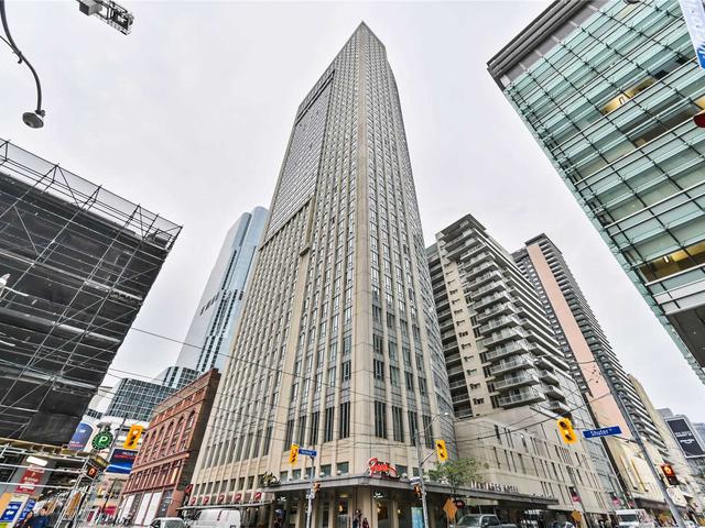 4012 - 210 Victoria St