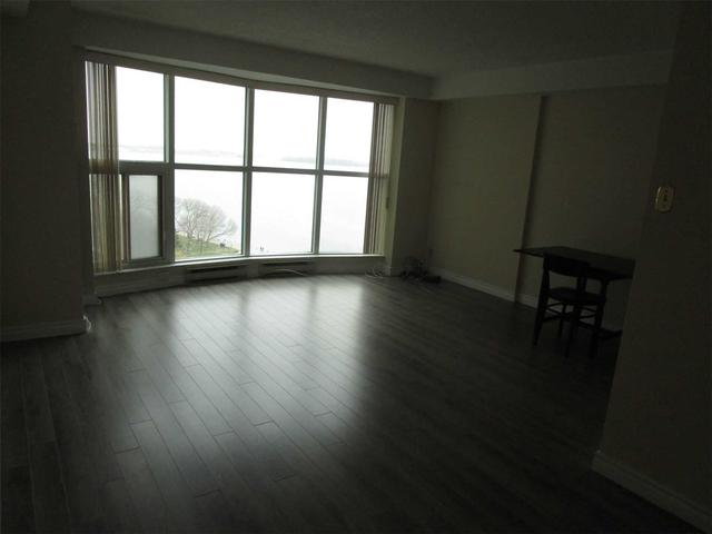 1203 - 99 Harbour Sq