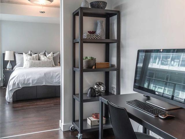 810 - 75 Portland St