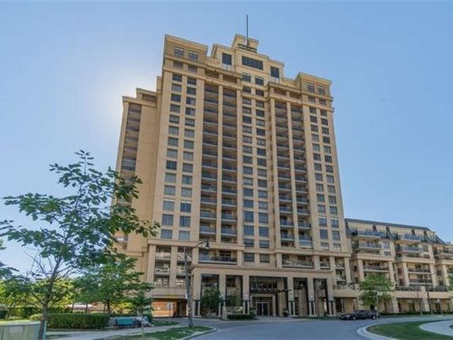 18 Kenaston Gdns, Unit 1702