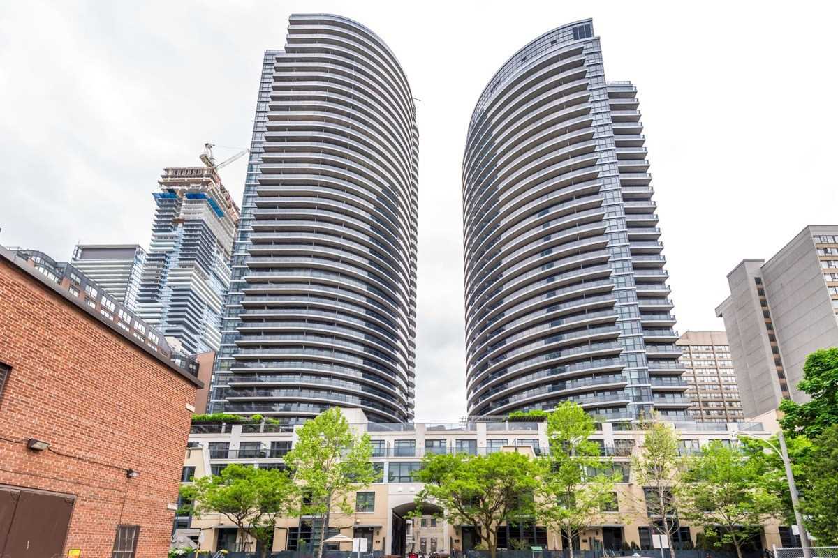 2902 25 Carlton St, Toronto Sold,