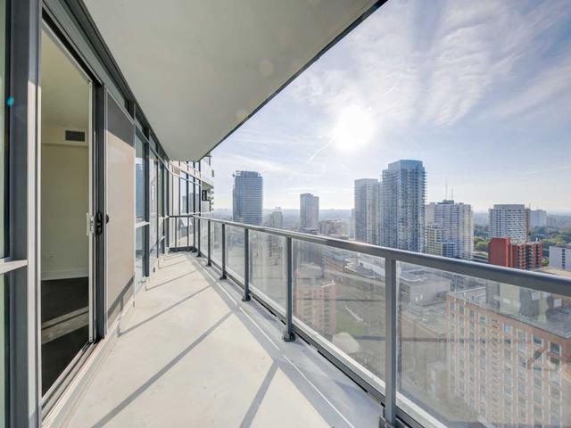 2502 - 30 Roehampton Ave