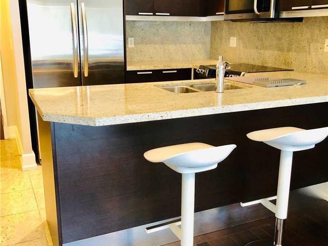 650 Sheppard Ave E, Unit 420