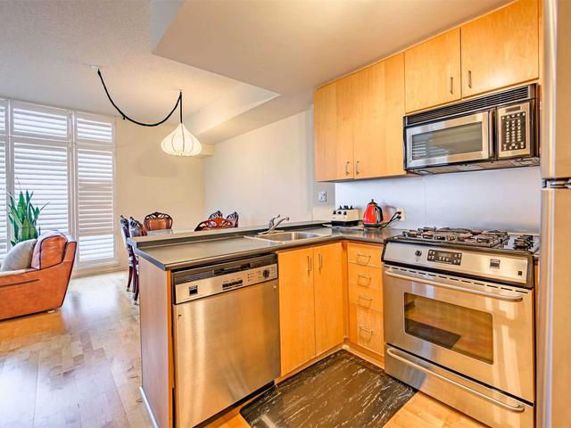 201 - 301 Markham St