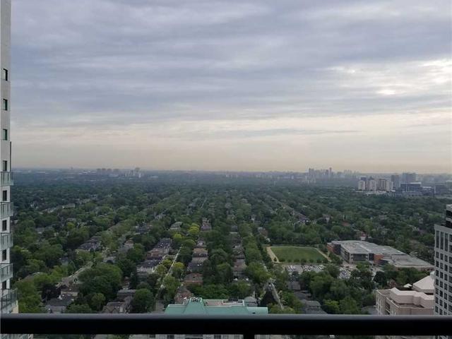 5162 Yonge St, LPH105