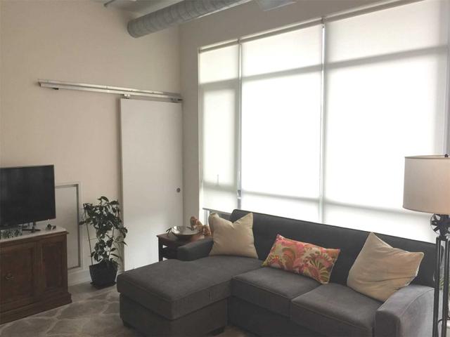 1113 - 75 The Donway W