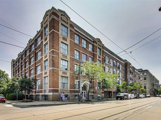 103 - 955 Queen St W