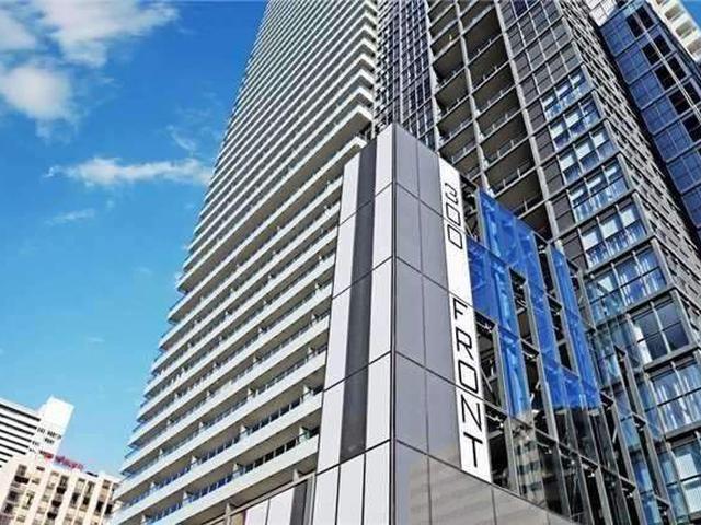 300 Front St W, Unit 2713