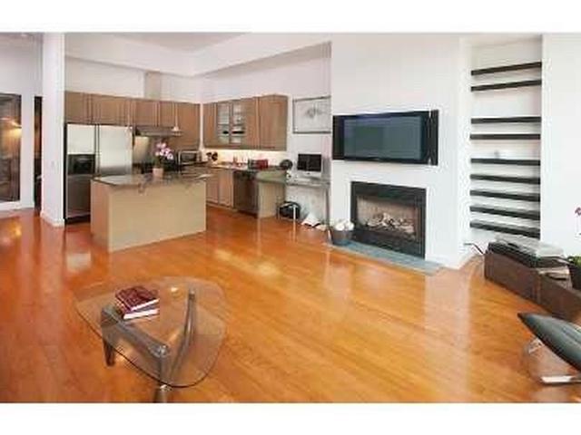 930 - 155 Dalhousie St