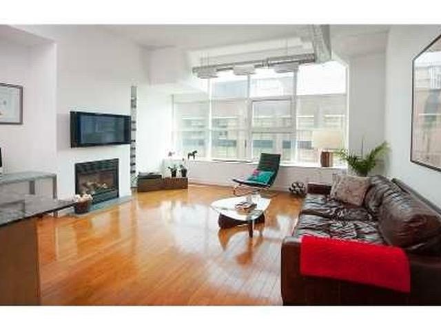 930 - 155 Dalhousie St