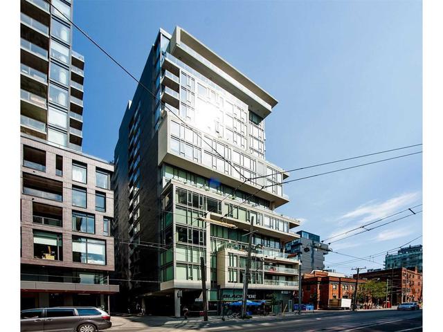 95 Bathurst St, Unit 421