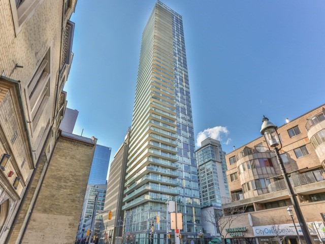 33 Lombard St, Unit 307