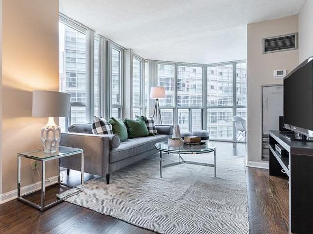 24 Wellesley St, Unit 1205