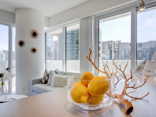 88 Harbour St, Unit 2507