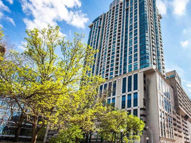 8 Park Rd, Unit 2206