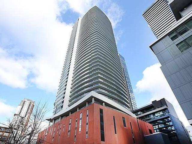 21 Widmer St, Unit 807