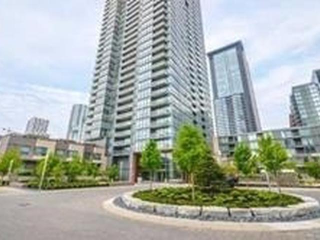 15 Fort York Blvd, Unit 1105