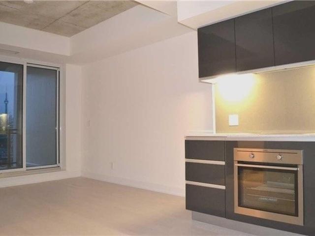 20 Gladstone Ave, Unit 406