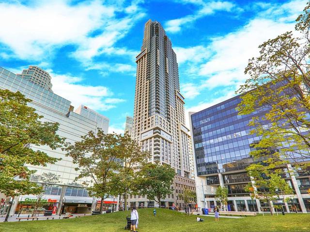 88 Scott St, Unit 3707