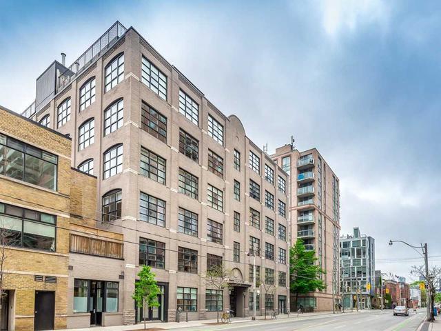 90 Sherbourne St, Unit 102