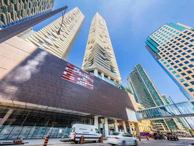 88 Harbour St, Unit 6808