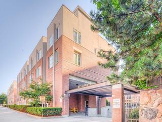 415 Jarvis St, Unit 398