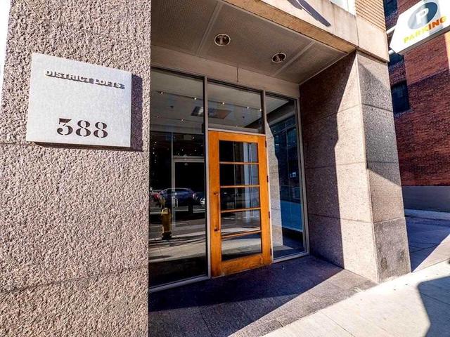 388 Richmond St W, Unit 409