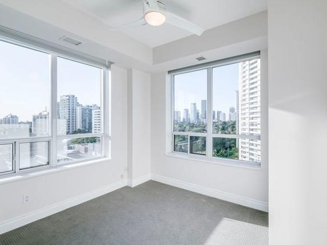 1213 - 319 Merton St