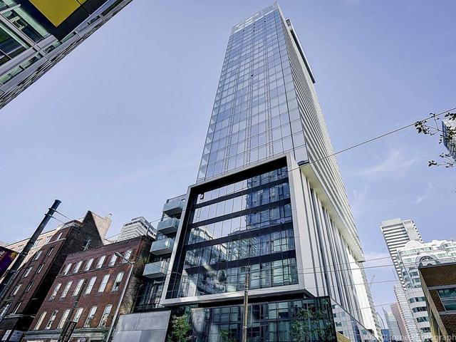 11 Charlotte St, Unit 1507