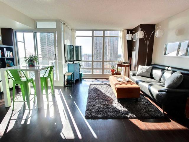 2709 - 381 Front St W