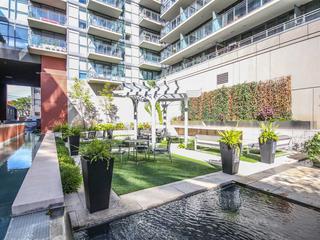 775 King St W, Unit 220