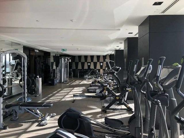 802 - 8 Eglinton Ave E