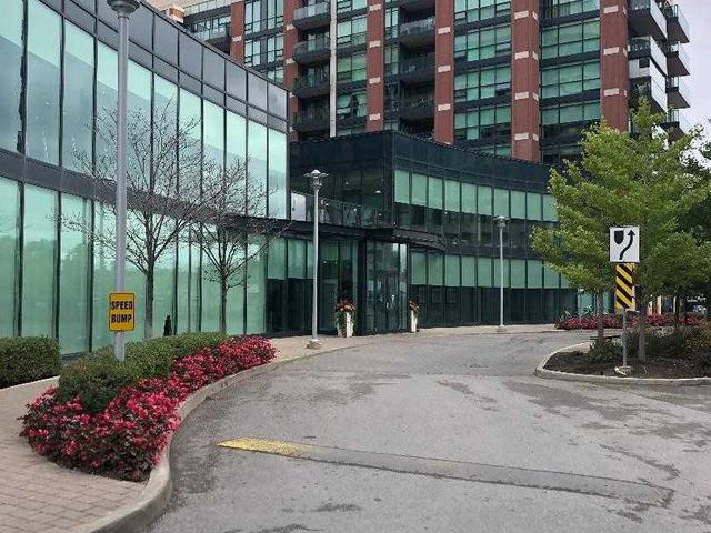 525 Wilson Ave, Unit 527