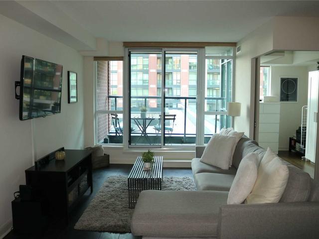 525 Wilson Ave, Unit 404