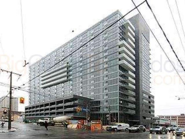 320 Richmond St E, Unit 716 photo #1