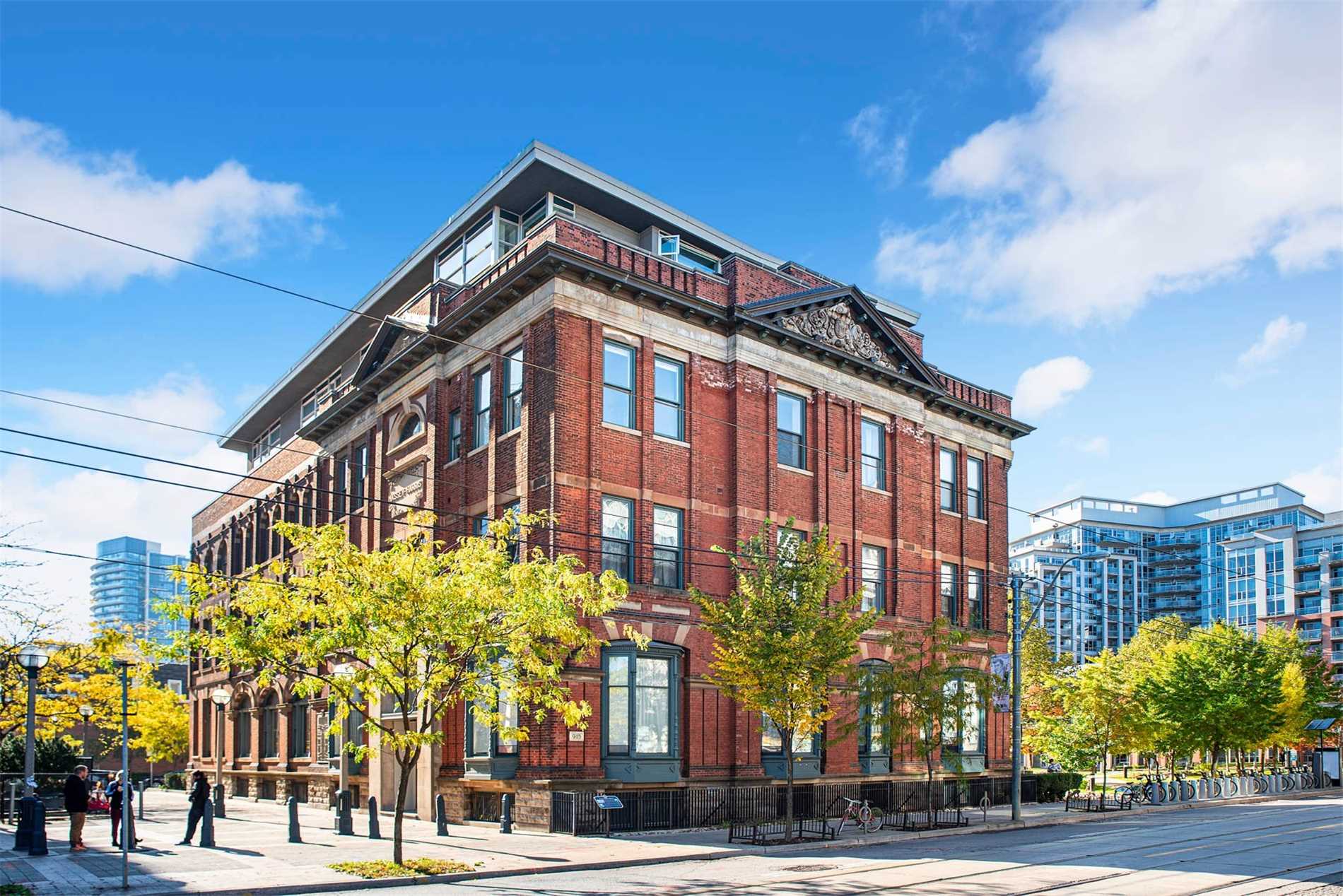 104 915 King St W, Toronto