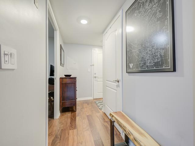 902 - 18 Stafford St