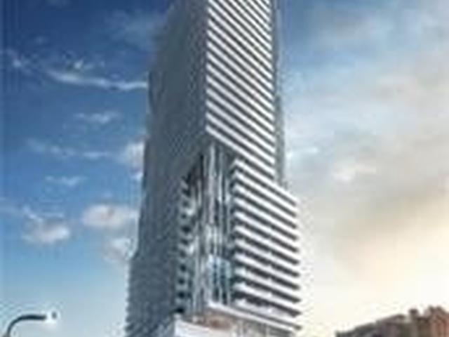 161 Roehampton Ave, Unit 2011